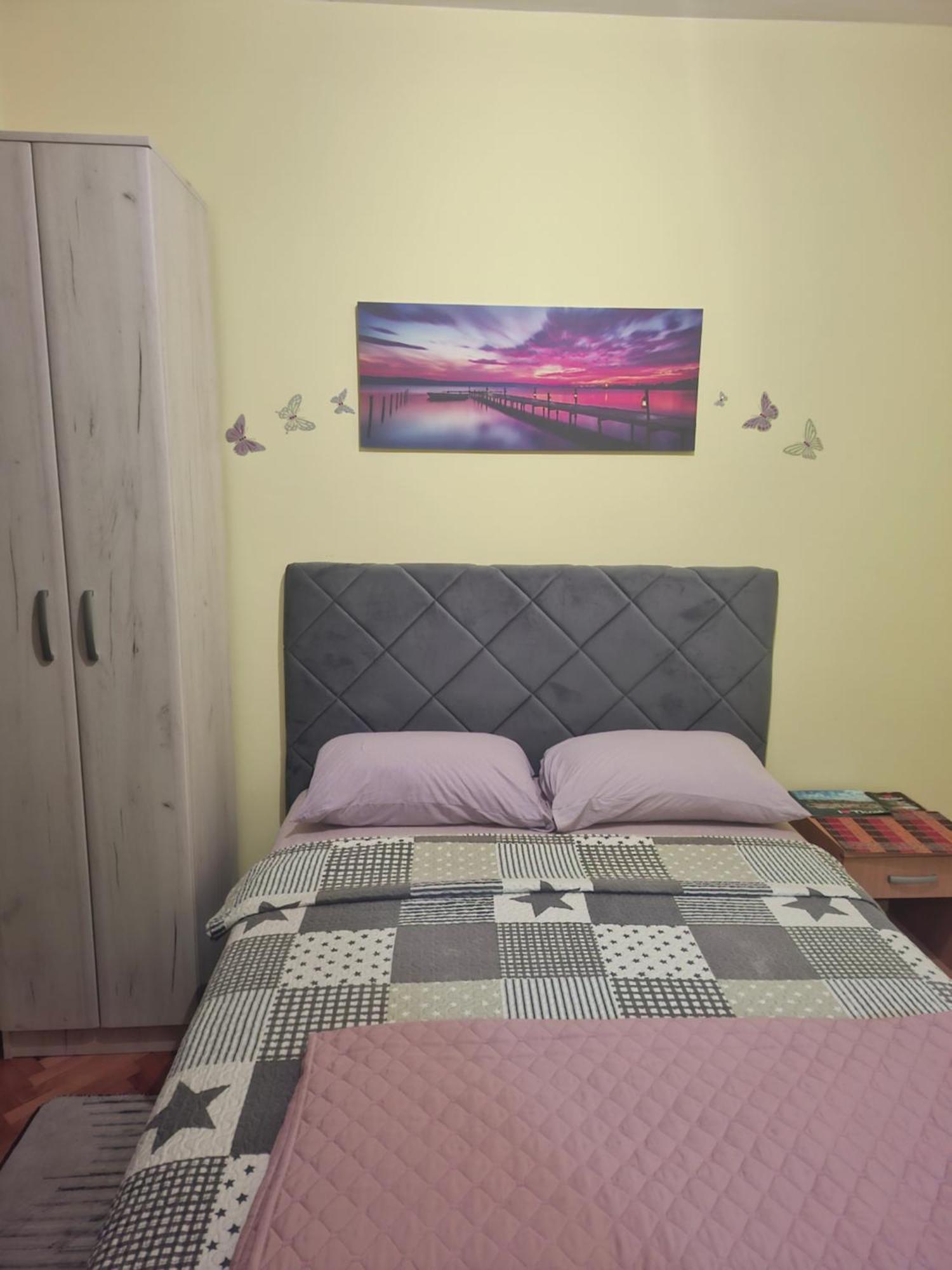 Barcelona Apartments 蒂瓦特 外观 照片
