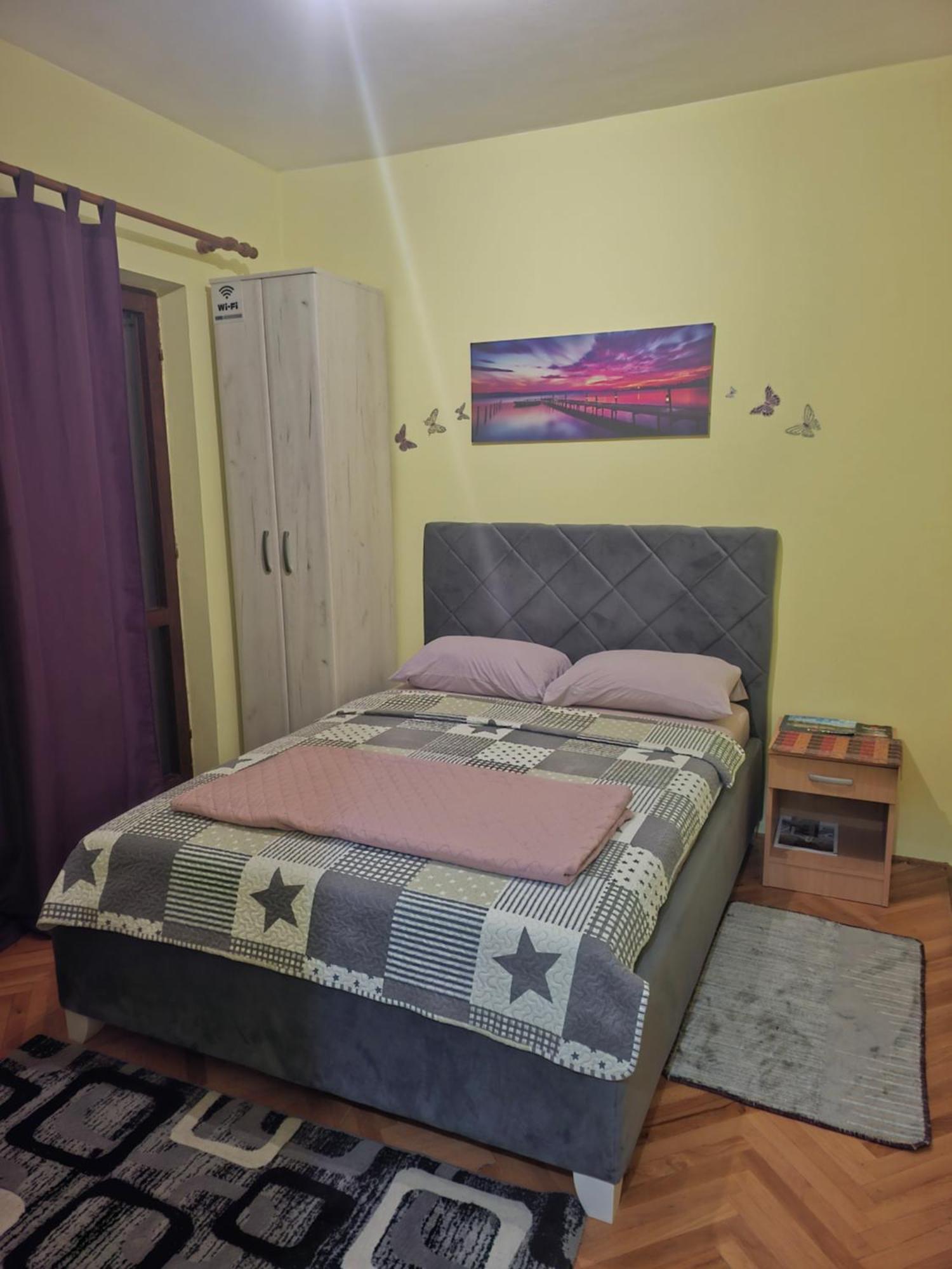 Barcelona Apartments 蒂瓦特 外观 照片